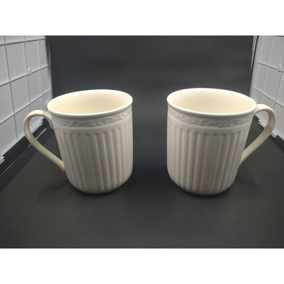 Mikasa Italian Countryside White Ribbed Stoneware Porcelain Mugs set of 2 - Picture 2 of 9